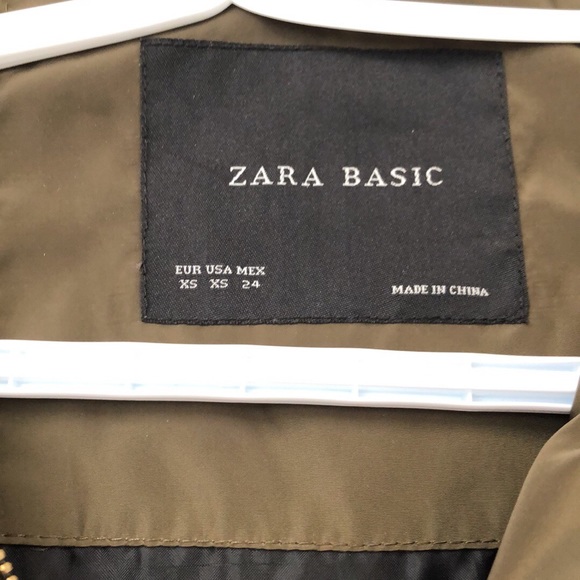 Zara coat - Picture 2 of 2